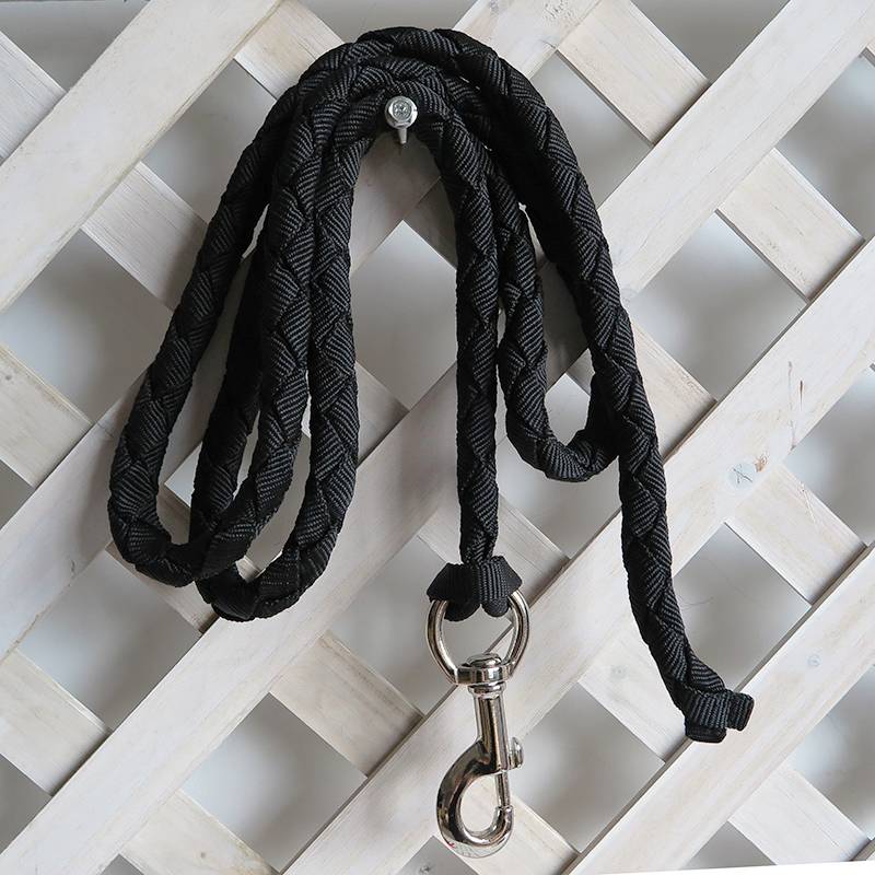 Black 2 meters